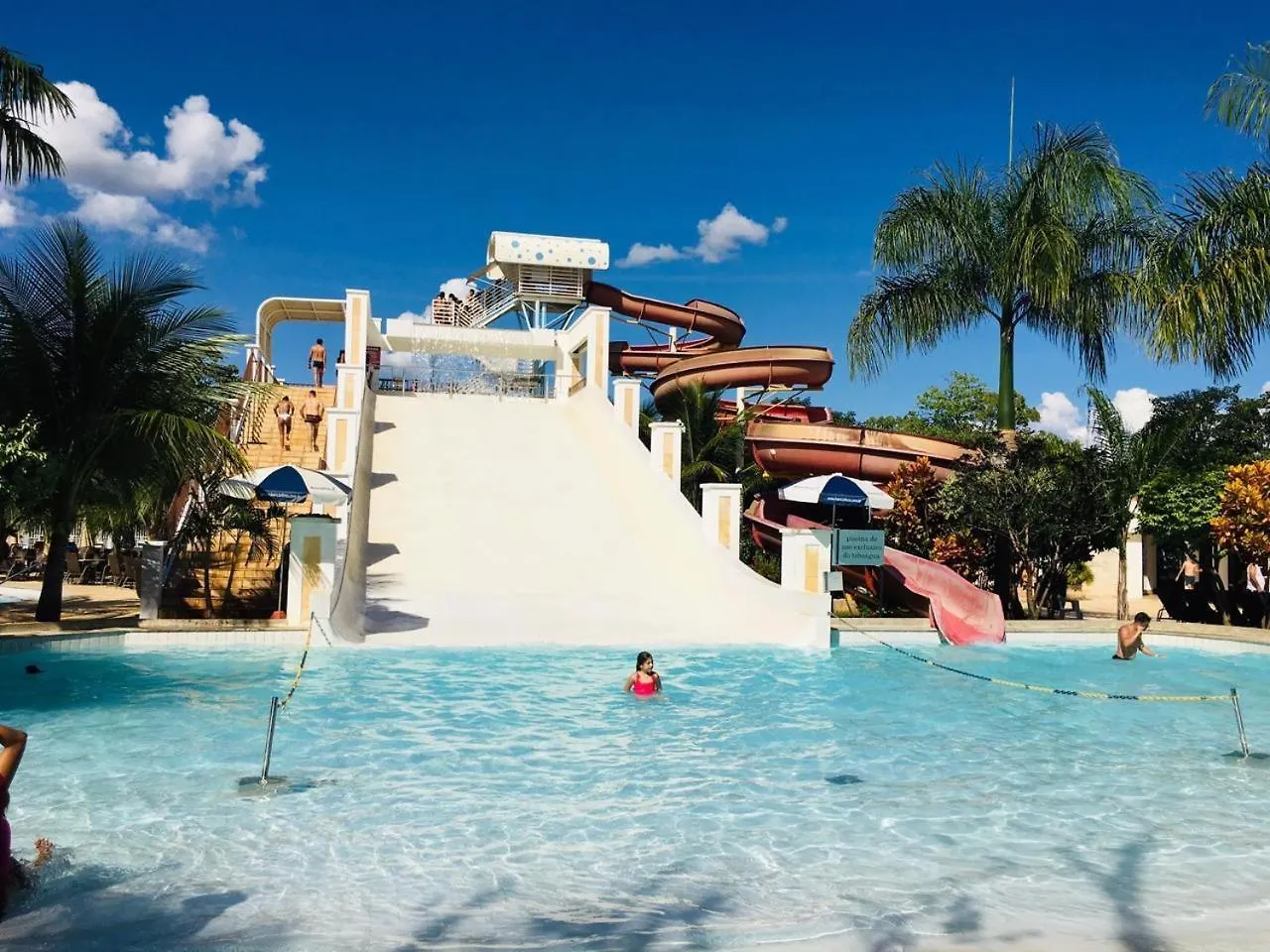 Lacqua Diroma Park - Piscinas Termais 24 Horas - Central De Reservas Caldas Novas